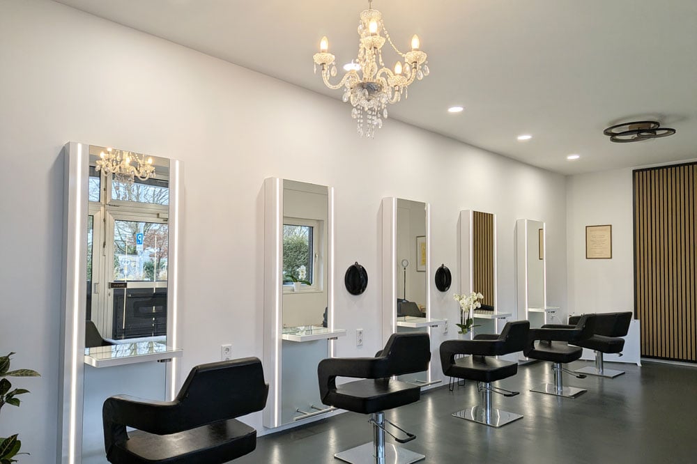 Friseursalon-KreHaartiv-Hilden-Spiegelb4HGdmNQk4rHU