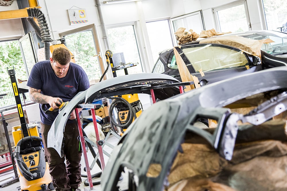 b-l-carservice-hilden-lackerien-autoservice-werkstatt-9RYWuy5ppXj4MO
