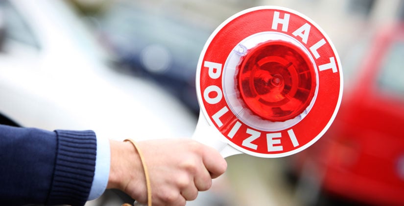 Unbefugter Gebrauch aufgedeckt: Auto beim Dienstleister abgestellt – und plötzlich unterwegs!