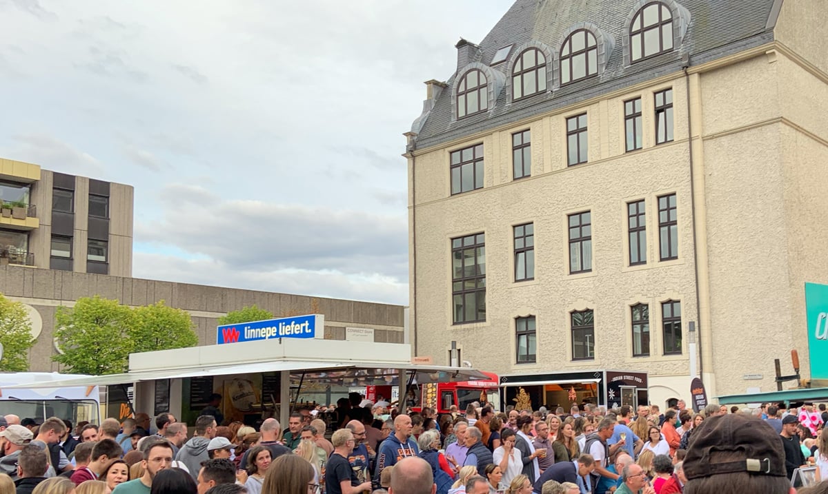 Streetfood-Festival-Hilden-Wiederhold-Platz