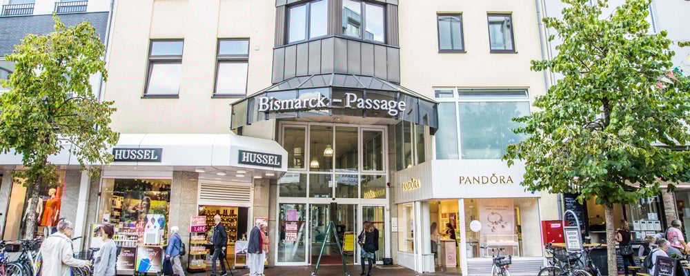 Hilden-Bismarckpassage-Shopping-Eingang-Mittelstrasse