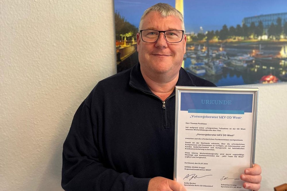 Signal-Iduna-Hilden-Peckhaus-Urkunde-GalerieifhzgZBRuwx1N