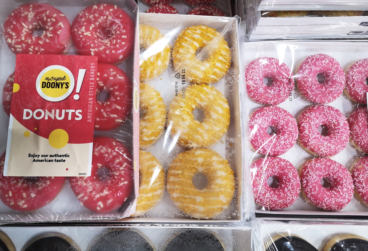 Selgros-Hilden-Tiefkuehlabteilung-Donuts