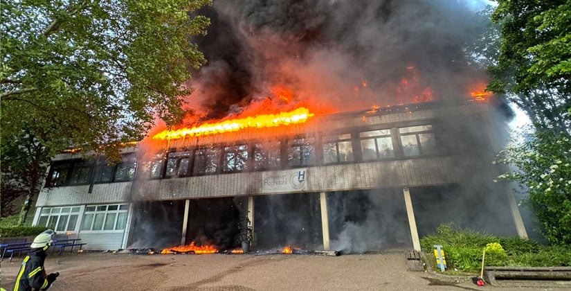 Unterricht wird nach Düsseldorf-Benrath verlegt Unterricht wird nach Düsseldorf-Benrath verlegt