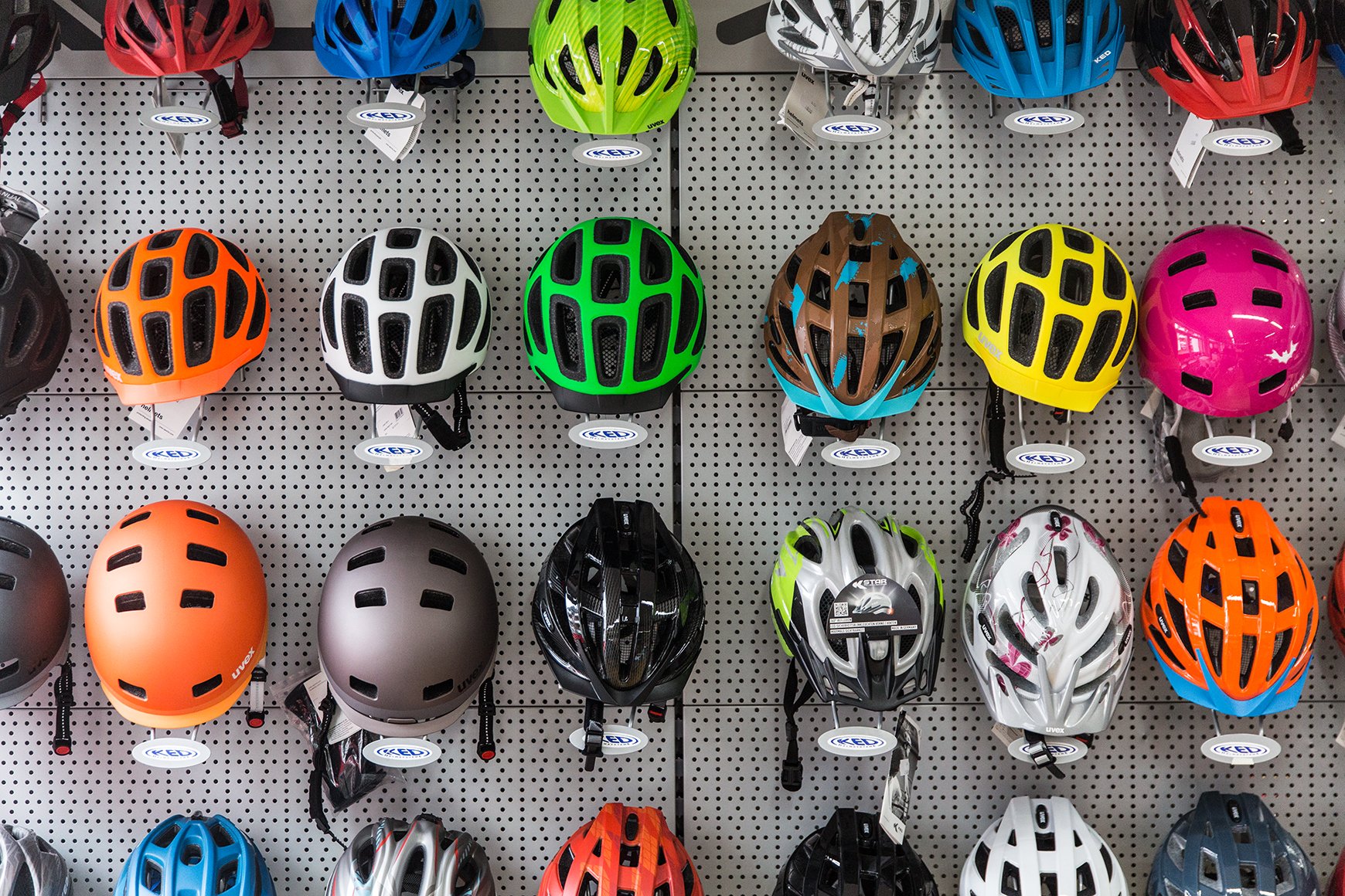 Fahrradhelme-sicherheit-schutzkleidung-erwachsene-kinder-skateboardhelm0cL96wbo4rOjY