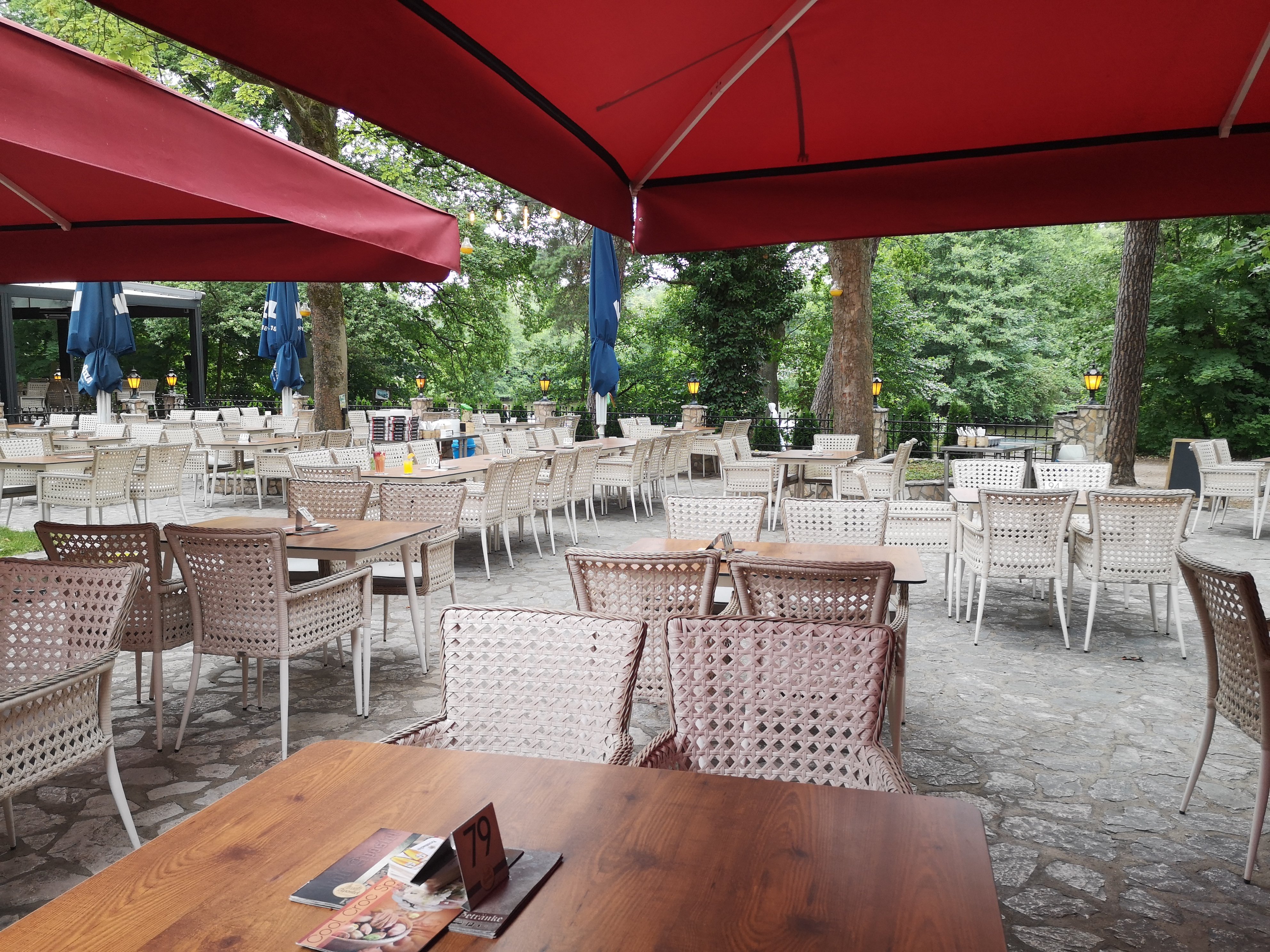12-Apostel-Biergarten-Stadtwald-Hilden