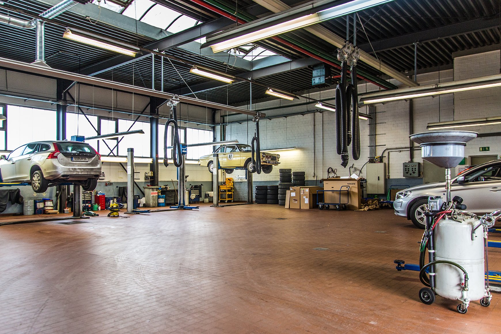 Werkstatt-wschiefer-reparaturenCZLl2rQ4fGW4Prtl5zPgYWBHbA