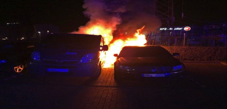 Hinterräder wurden vorsätzlich angezündet Hinterräder wurden vorsätzlich angezündet