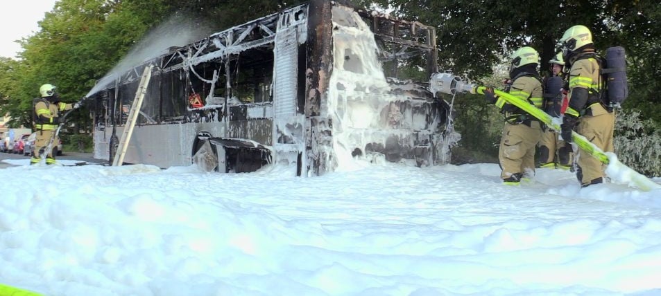 Busbrand_Hilden-Baustrasse-Schaum