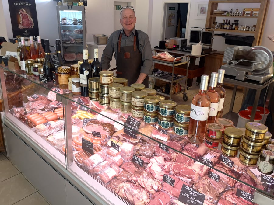 Gaumenfreude-Fleisch-Hilden-Metzger-Beef-Dry-Age-Steak-Grill