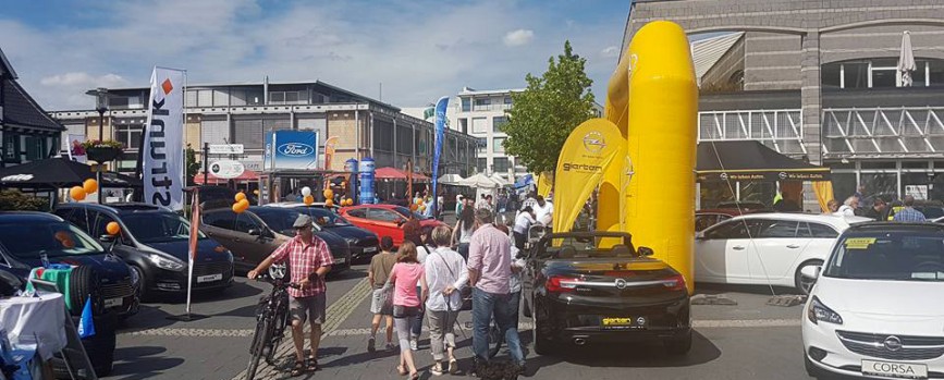 Zweitägige Autoschau und Verkaufsoffener Sonntag geplant Zweitägige Autoschau und Verkaufsoffener Sonntag geplant