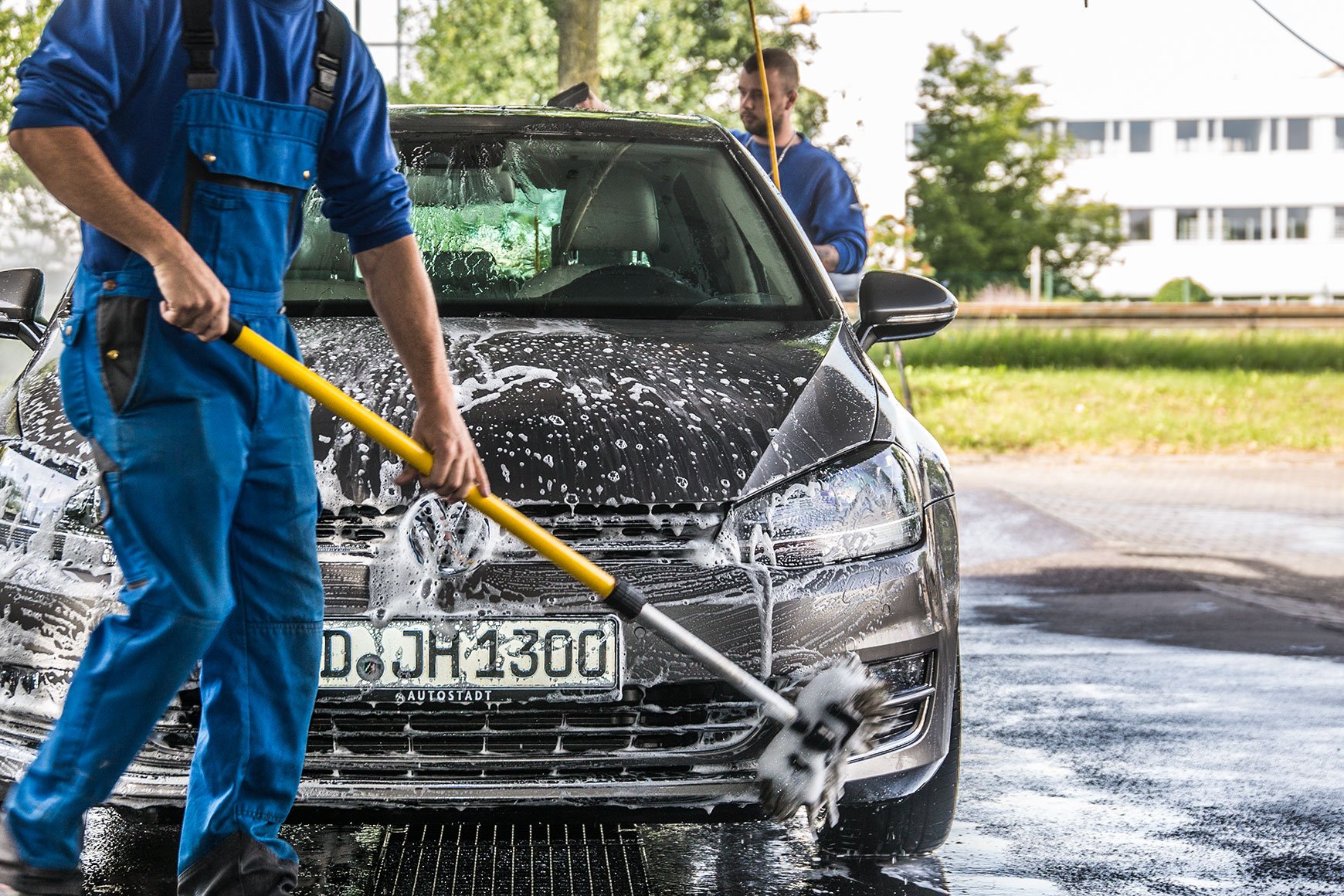j-ckels-waschpark-waschanlage-waschstrasse-reinigung-auto-wachs-langenfeld-reinigungj2fwBU1AnfXDj