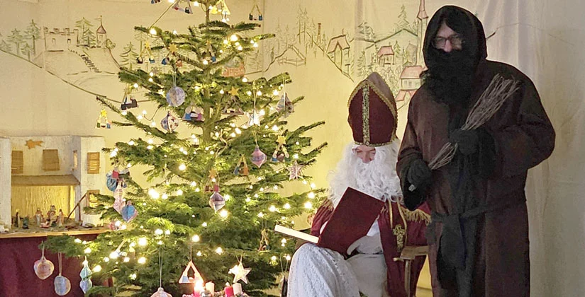 Nikolaus-in-der-Wilhelm-Busch-Schule-Gedichte-Gesang-und-Geschenke-anzeiger24-de-News