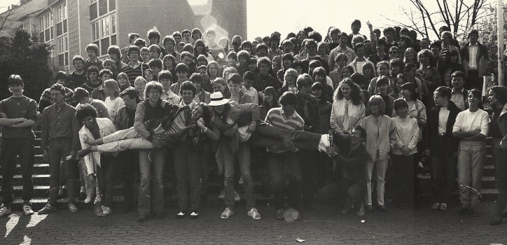 Orgateam sucht Mitschüler: 1983 am Haaner Gymnasium Abi gemacht? Orgateam sucht Mitschüler: 1983 am Haaner Gymnasium Abi gemacht?