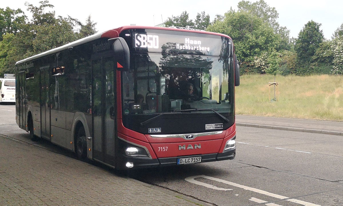 Haaner-Kirmes-Rheinbahn-SB50