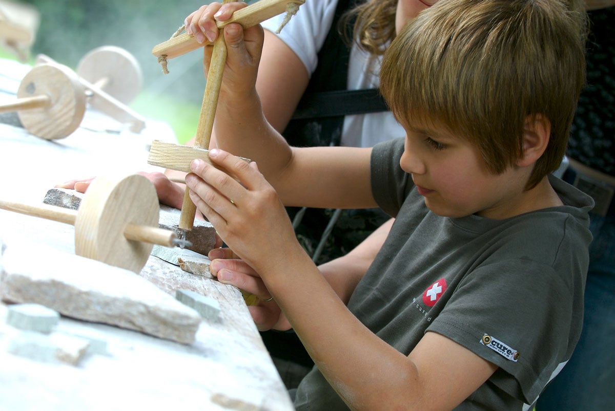 Museumsfest_Steinzeitbohrer