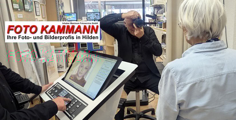 Kabine hat ausgedient – sichere, gesetzeskonforme Fotos gibt es nur beim lizensierten Profi Kabine hat ausgedient – sichere, gesetzeskonforme Fotos gibt es nur beim lizensierten Profi