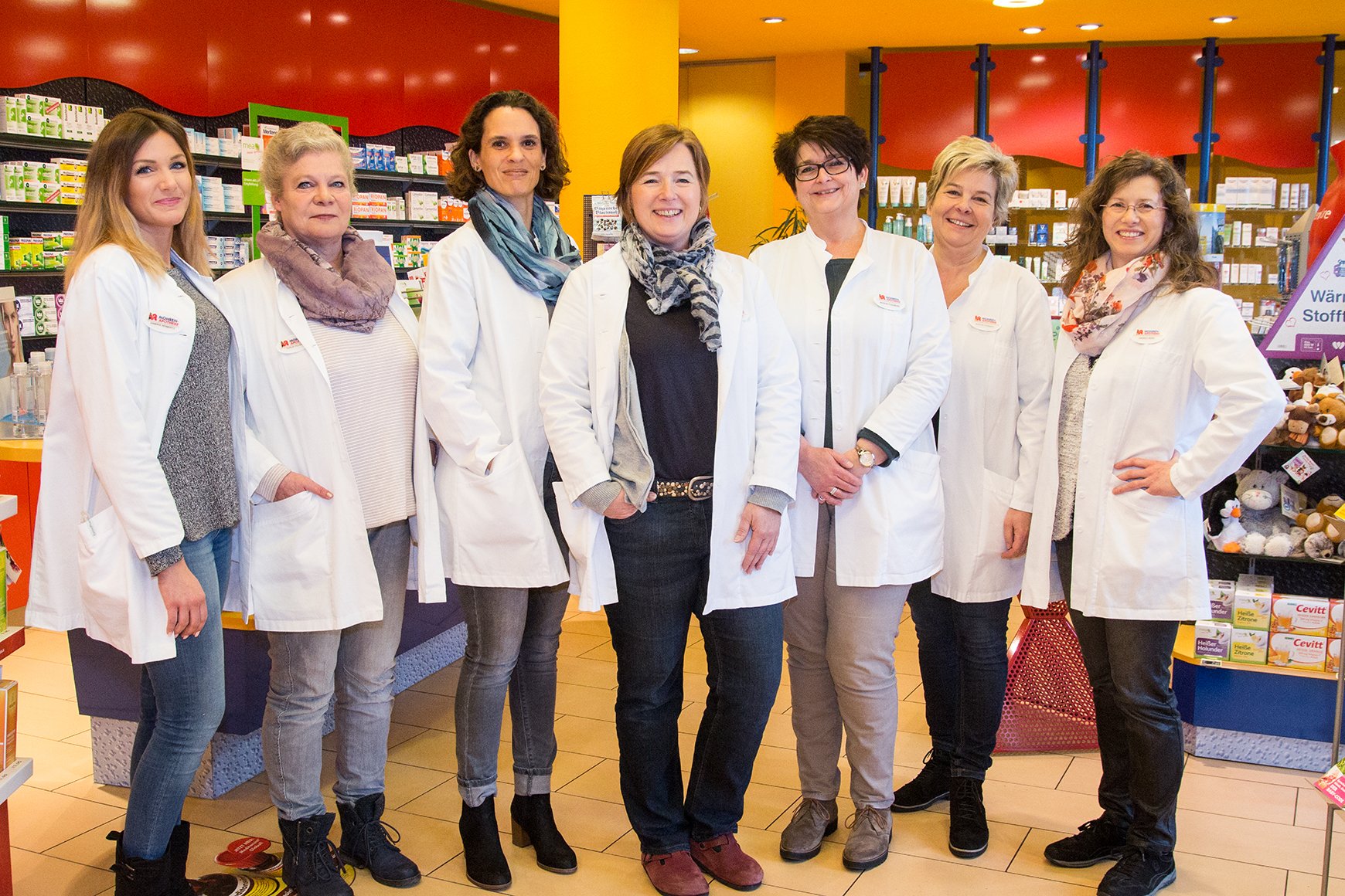 team-mohrenapotheke-1iIsXPcmkJqlNY
