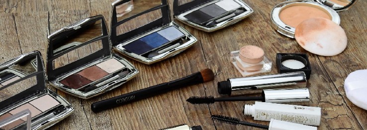 Makeup Makeup
