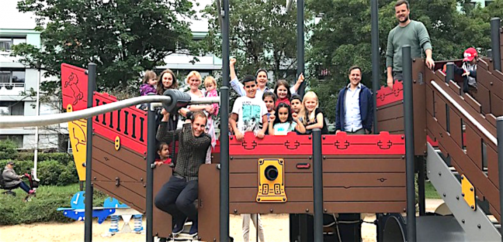 Für Kinder unter 10 Jahren auf dem Heinrich-Zille-Platz 