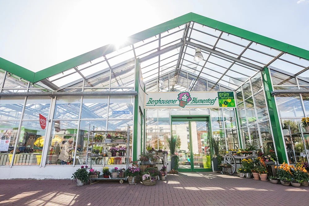 berghausener-blumentopf-blumenhandel-pflanzen-gartenzubehoer-geschenkartikel-garten-langenfeld-12k4zu7JCAJFiRF
