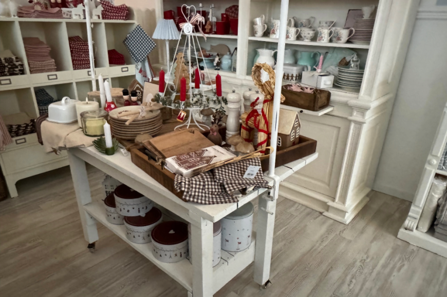 Geschirr zu Weihnachten  - Kleines Angerhuus Langenfeld Geschirr zu Weihnachten  - Kleines Angerhuus Langenfeld