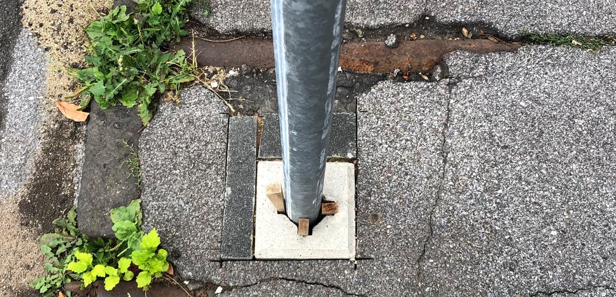 Schilder-aufestellen-Hagelkreuzstr