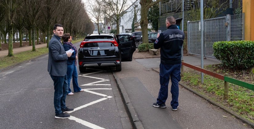 Verstärkte Geschwindigkeits- und Parkkontrollen soll Schulwege sichern