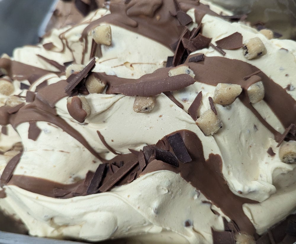 CoolCroc-Eiscafe-Solingen-Eissorten-Snickers