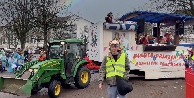 Am Tulpensonntag soll der Umzug durch die City gehen Am Tulpensonntag soll der Umzug durch die City gehen