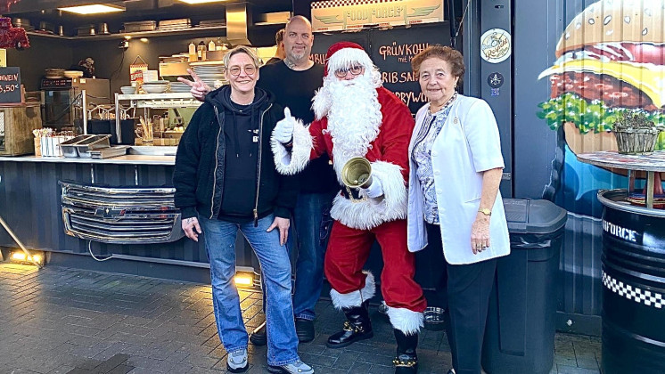 Weihnachtliches Essen im DINER