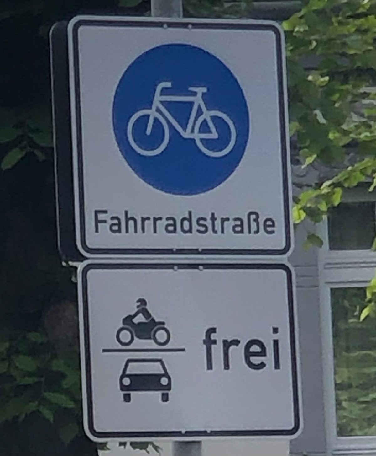 Fahrradstrasse-Schild