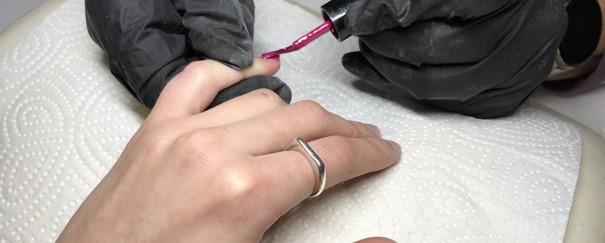 Doris-Dross-so-werden-FIngern-gel-gemacht
