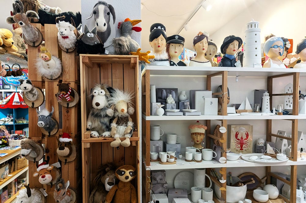 SpielPlus-Hilden-Spielwaren-Spielzeug-2025-Erwachsene-Karten-Geschirr-PuppenxmwoUT8Kp3uI5