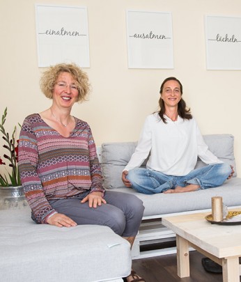Yoga Pur Hilden: Andrea Hendrichs und Cornelia Manert bieten Yoga und Ernährungsberatung an Yoga Pur Hilden: Andrea Hendrichs und Cornelia Manert bieten Yoga und Ernährungsberatung an