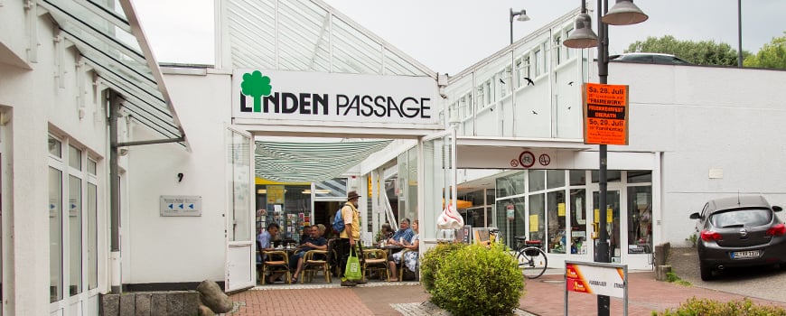 Auch Burscheid bietet eine Menge Adressen zum einkaufen, Spaß haben und um einen tollen Tag zu erleben. Einige dieser Adressen befinden sich in der Burscheider Linden Passage. Was genau Dich dort erwartet, erfährst Du hier! Auch Burscheid bietet eine Menge Adressen zum einkaufen, Spaß haben und um einen tollen Tag zu erleben. Einige dieser Adressen befinden sich in der Burscheider Linden Passage. Was genau Dich dort erwartet, erfährst Du hier!