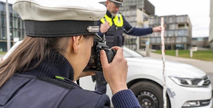Verursacher haut einfach ab Verursacher haut einfach ab