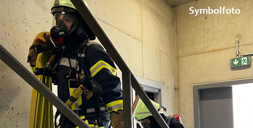 Schlebusch: Anwohner konnte aus dem Gebäude gerettet werden Schlebusch: Anwohner konnte aus dem Gebäude gerettet werden