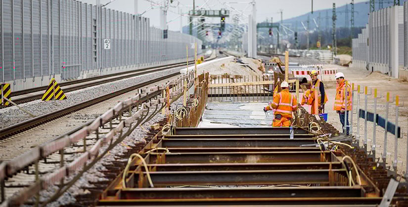 Umfassendes Instandhaltungs- und Ausbau-Programm bei der überalteten Eisenbahninfrastruktur 