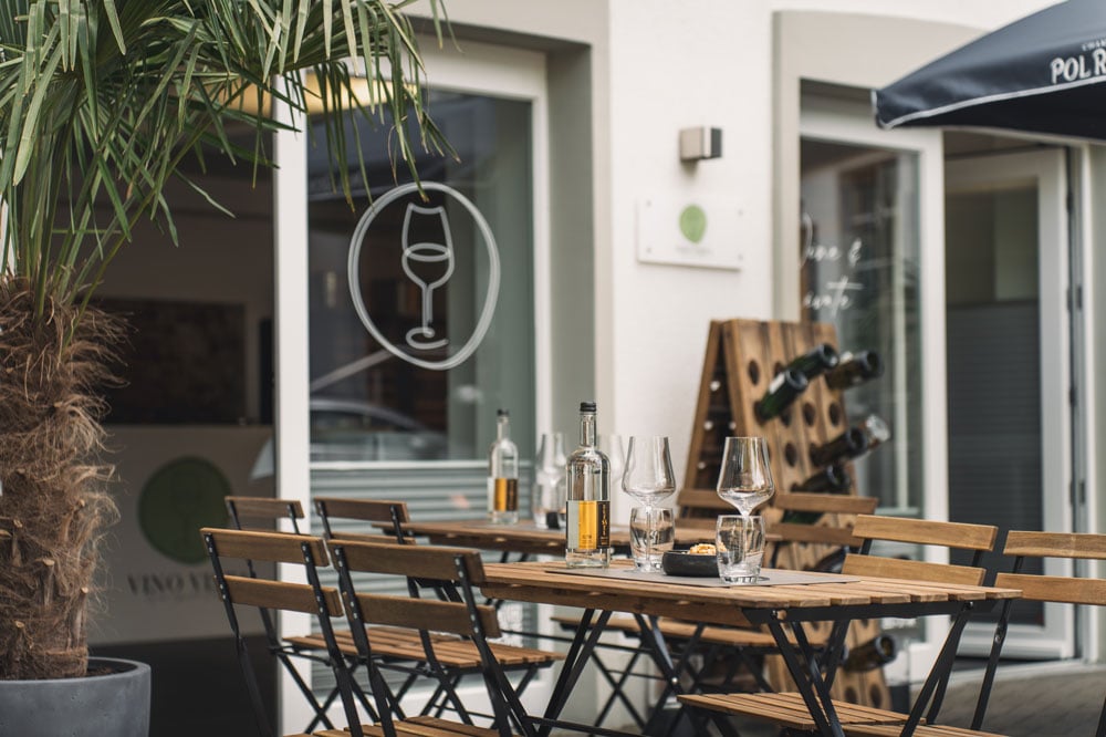 Vino Vista Weinbar in Hilden ist ein Weinhandel mit Eventlocation