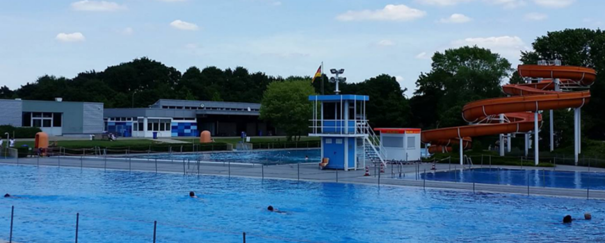  Hallenbad öffnet ab Montag wie geplant