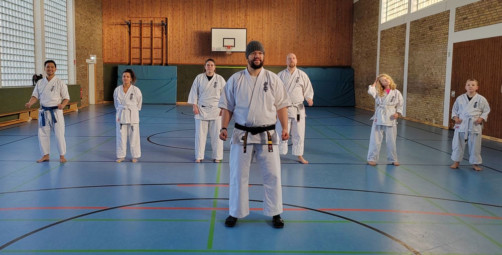 Judo-Club-Kyokushin-Karate-Pruefung-2025-Gruppe