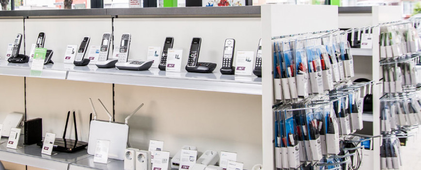 Im Fachhandel gibt es kompetenten Service Im Fachhandel gibt es kompetenten Service