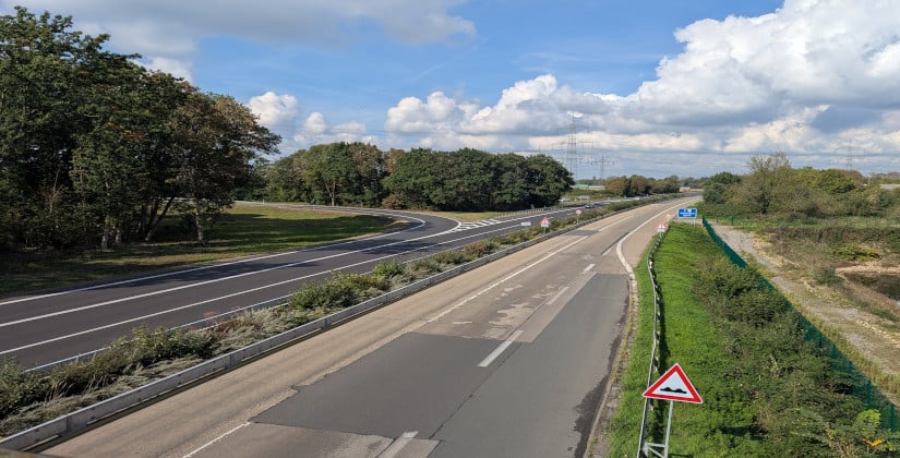 Sperrung am Autobahndreieck Monheim-Süd 