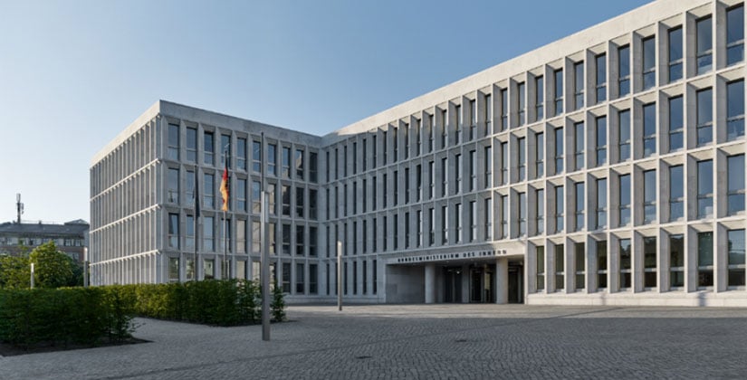 Schlag gegen die "größte Reichsbürger-Vereinigung" Schlag gegen die "größte Reichsbürger-Vereinigung"