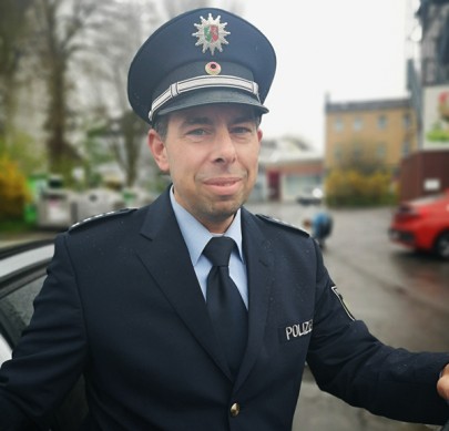 Polizeihauptkommissar Wolfgang Nellen Haan Polizeihauptkommissar Wolfgang Nellen Haan