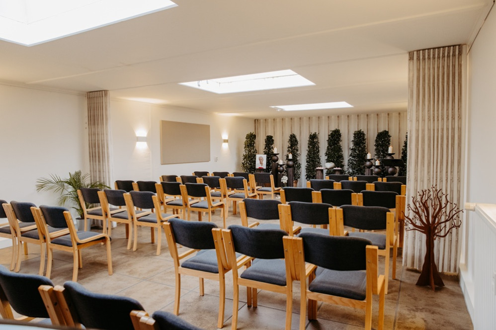 Bestattungshaus-Mueller-Langenfeld-Trauerhalle