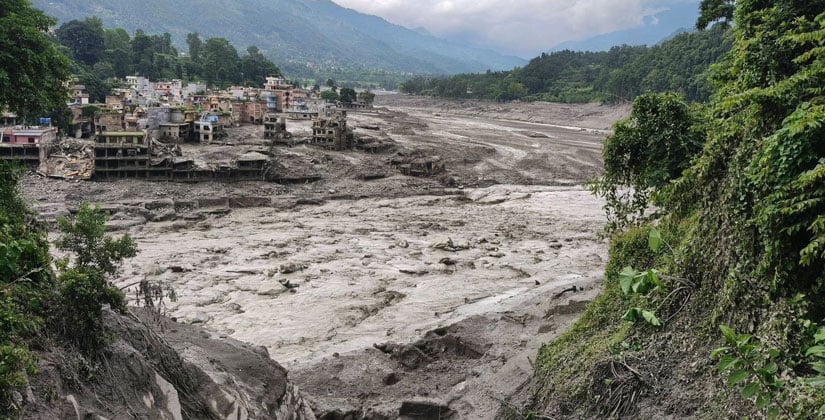 Wie internationale Hilfsorganisationen Nothilfe in der schwer zugänglichen Himalaya-Region leisten