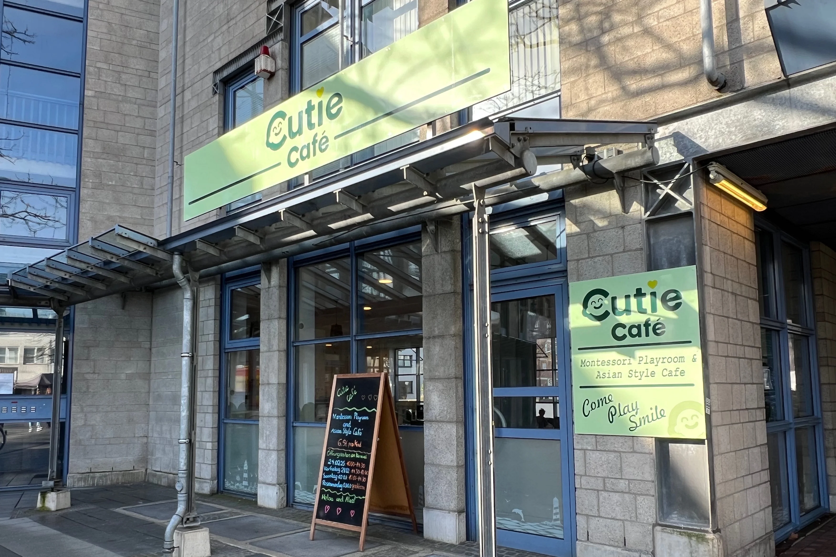 Cutie-Cafe-Haan