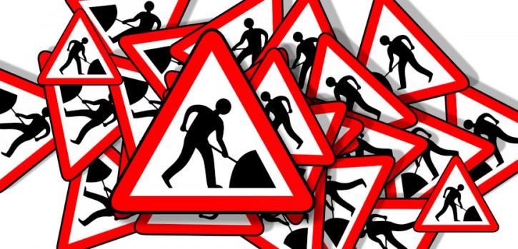 Je Fahrtrichtung auf Opladener Straße fünf Spuren Je Fahrtrichtung auf Opladener Straße fünf Spuren